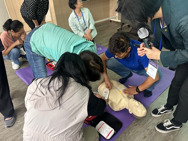 케어런츠 입주요양 2기 교육 현장. [사진=케어런츠]