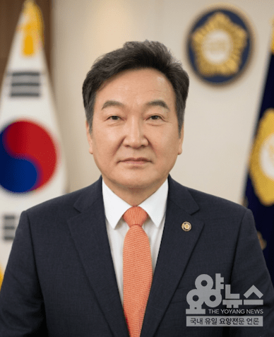 이재법 전국요양보호사교육기관협회장, 구미대학교사회복지과 겸임교수 (사진 = 이재법 회장 제공)