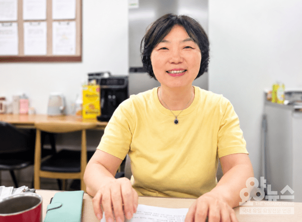 부모를 모시는 마음으로 어르신의 일상을 살피는  행복한재가복지센터 최영경센터장(사진=요양뉴스)
