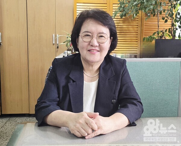 어르신의 삶을 먼저 이해하는 돌봄을 실천하는 김정숙 센터장(사진=요양뉴스)